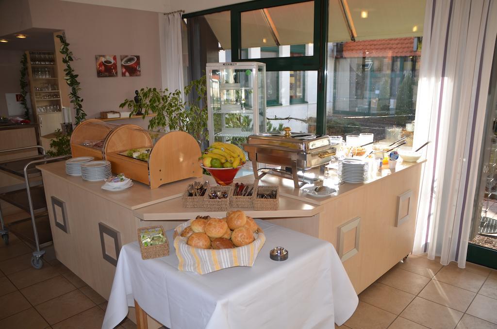 Hotel Velcrea Willebadessen Esterno foto